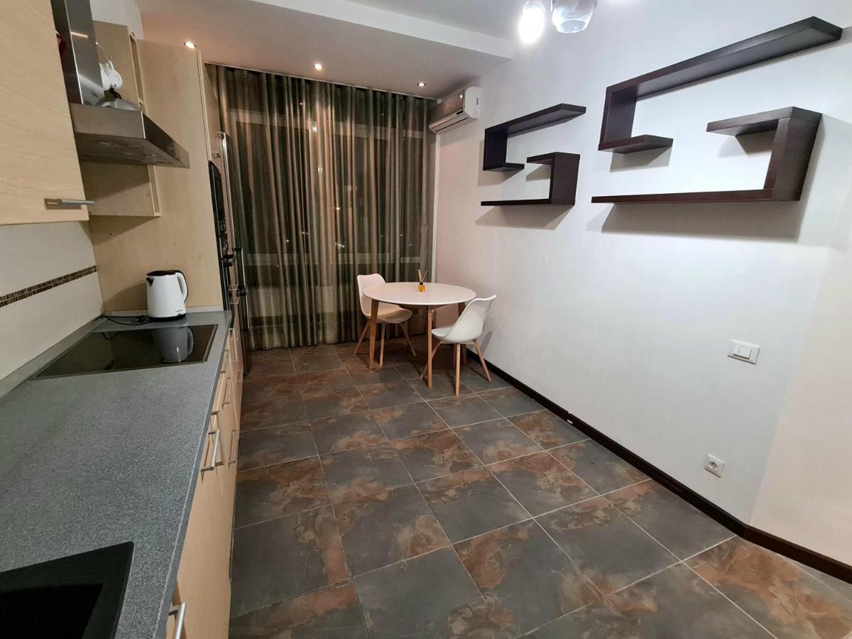Sigurd Hall Apartments Odessa Exterior photo